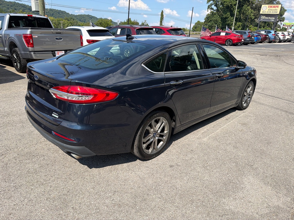 Photo 7 of this FORD FUSION