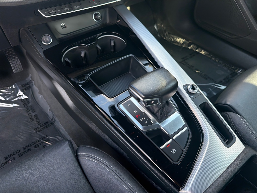 Photo 19 of this AUDI A5