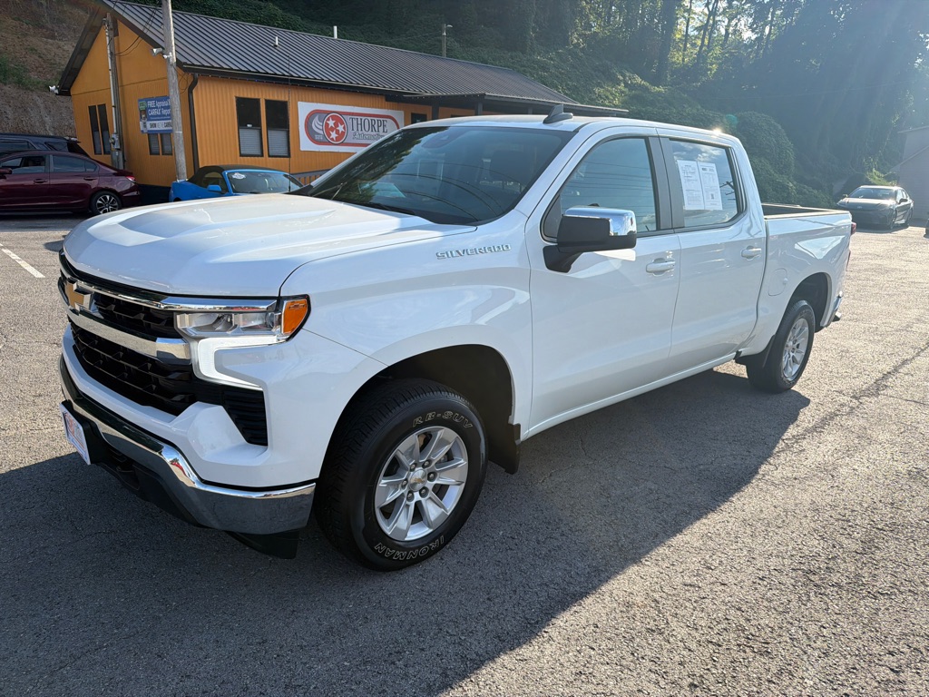 Photo 3 of this CHEVROLET SILVERADO 1500