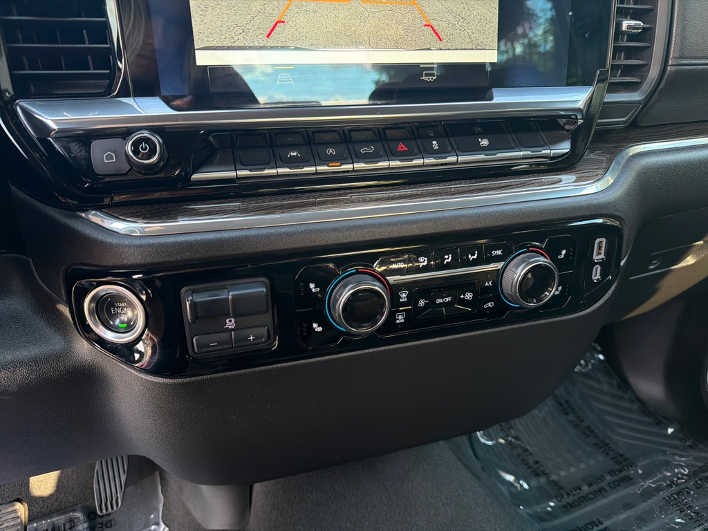 Photo 20 of this CHEVROLET SILVERADO 1500