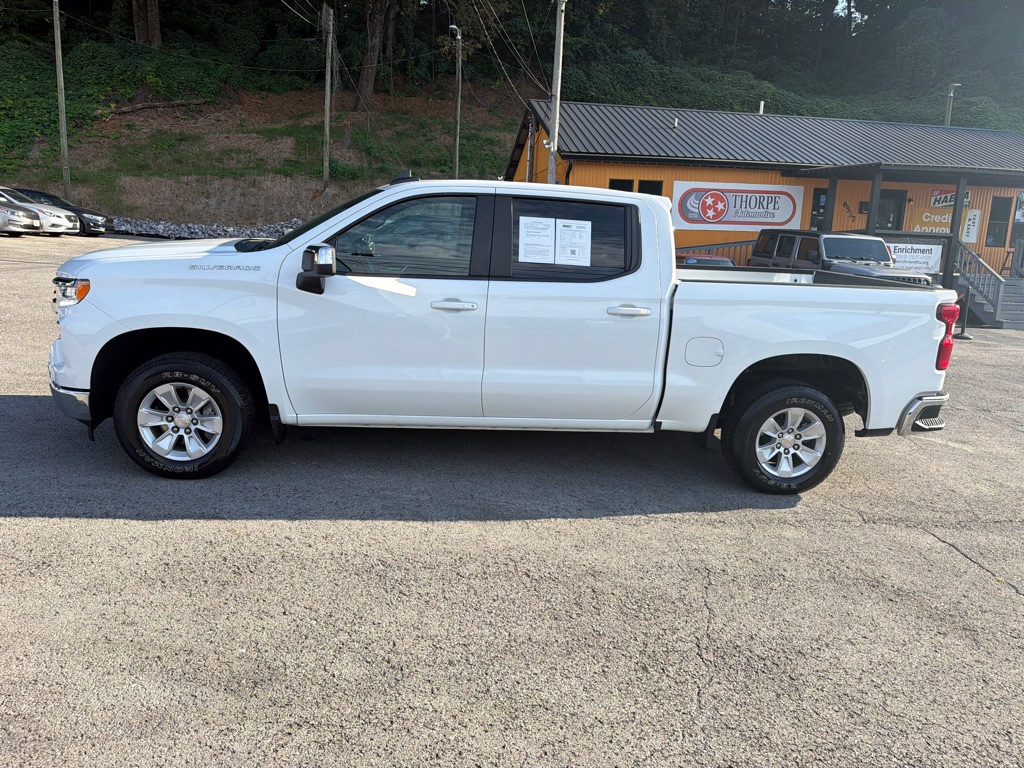 Photo 4 of this CHEVROLET SILVERADO 1500