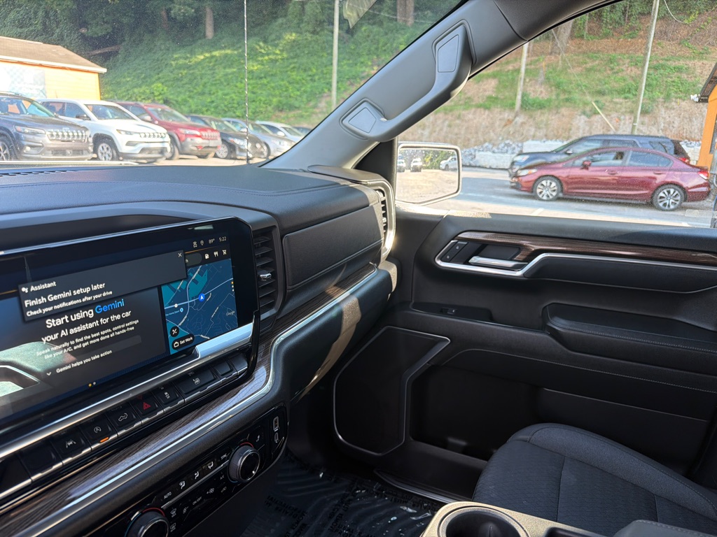 Photo 21 of this CHEVROLET SILVERADO 1500