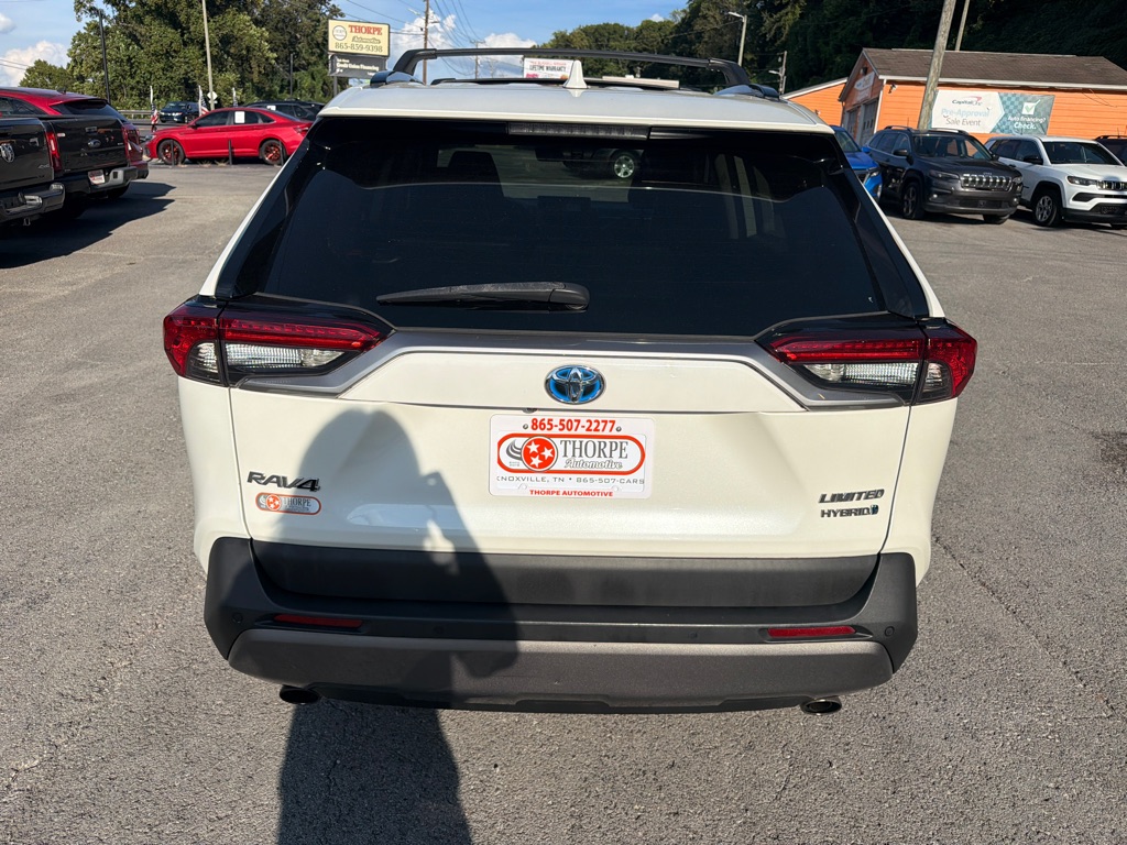 Photo 6 of this TOYOTA RAV4