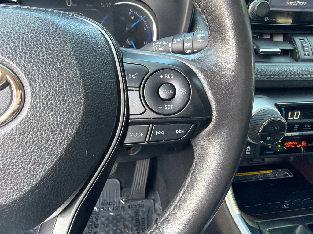 Photo 16 of this TOYOTA RAV4