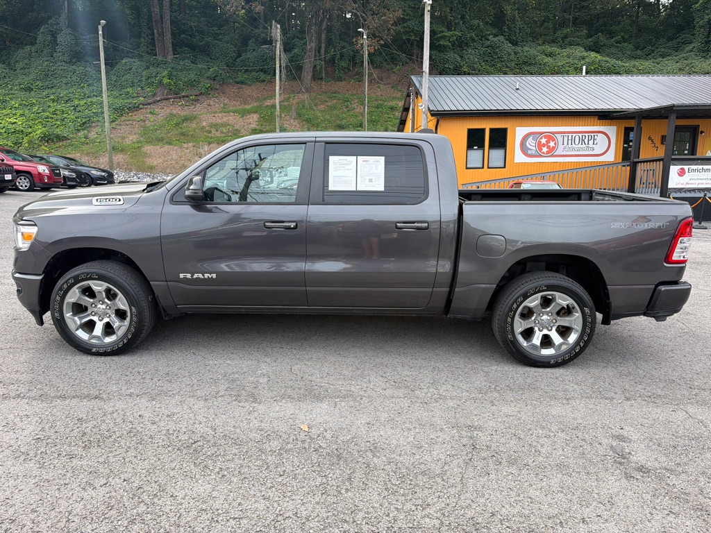 Photo 4 of this RAM 1500