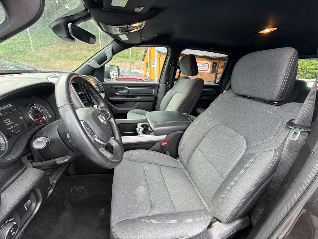 Photo 19 of this RAM 1500
