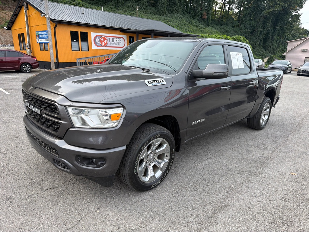 Photo 3 of this RAM 1500