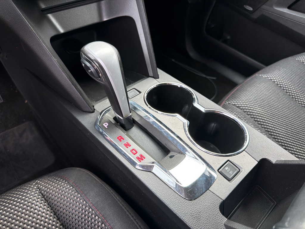 Photo 19 of this GMC TERRAIN