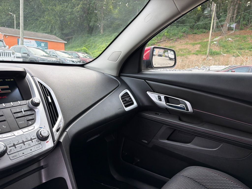 Photo 20 of this GMC TERRAIN