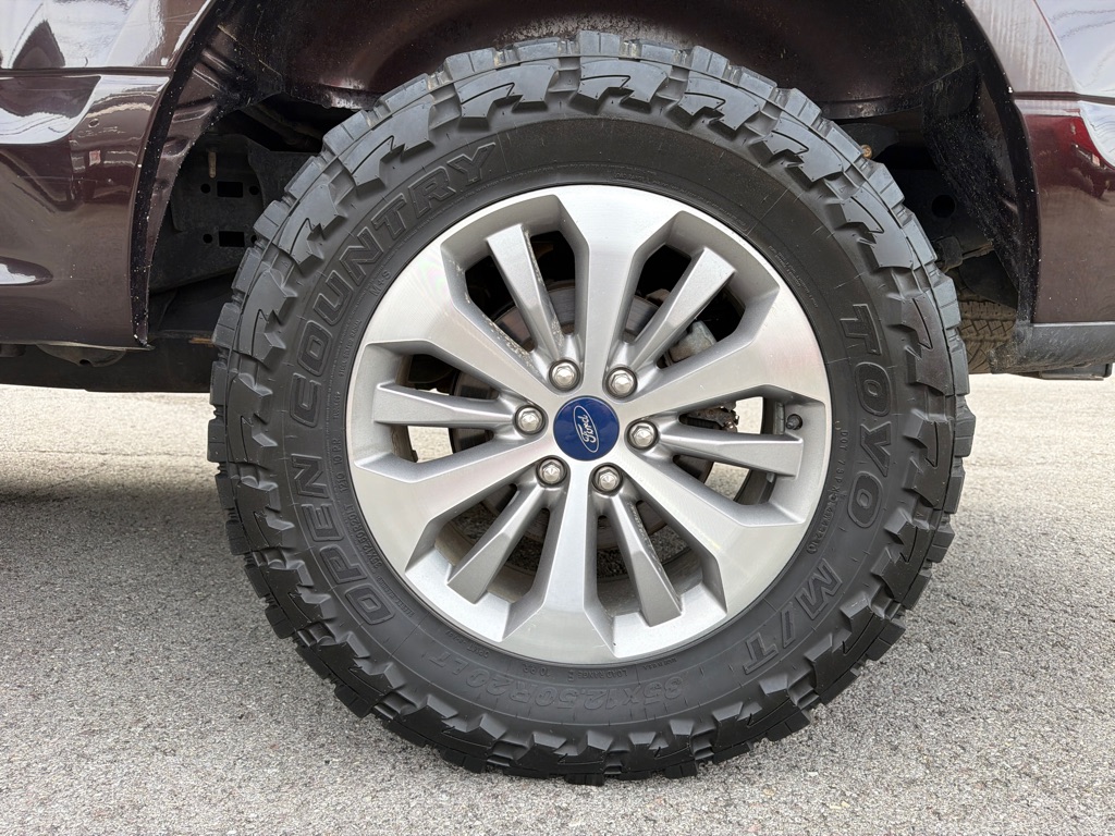 Photo 24 of this FORD F150
