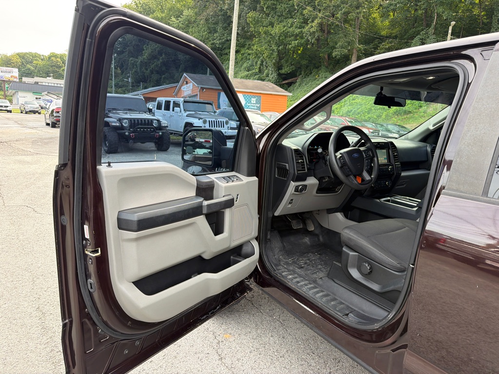 Photo 9 of this FORD F150