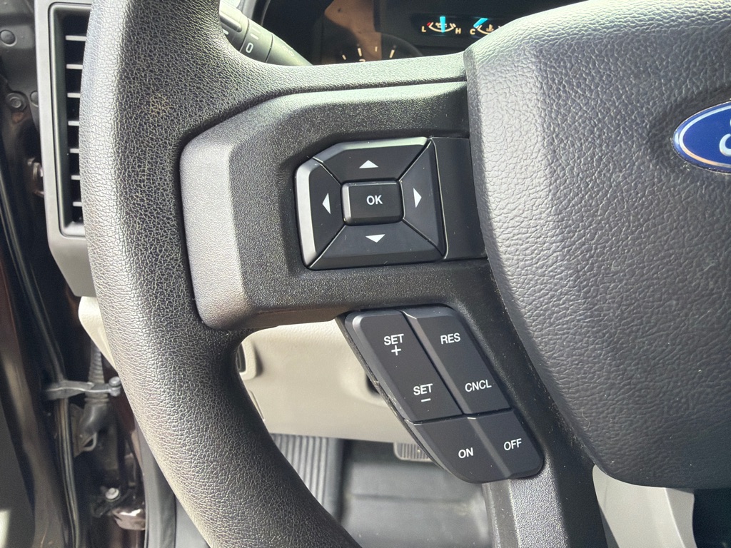 Photo 16 of this FORD F150