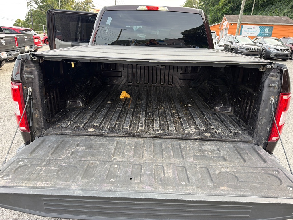 Photo 25 of this FORD F150