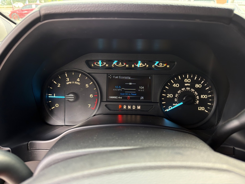 Photo 14 of this FORD F150