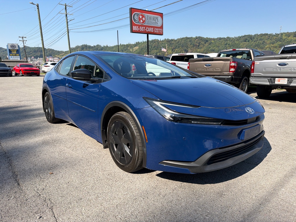 2025 TOYOTA PRIUS