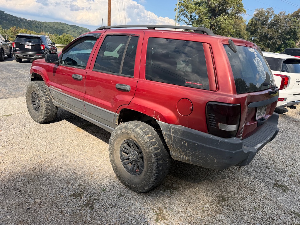 Photo 3 of this JEEP GRAND CHEROKEE