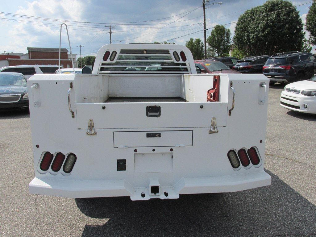 Photo 4 of this FORD F250