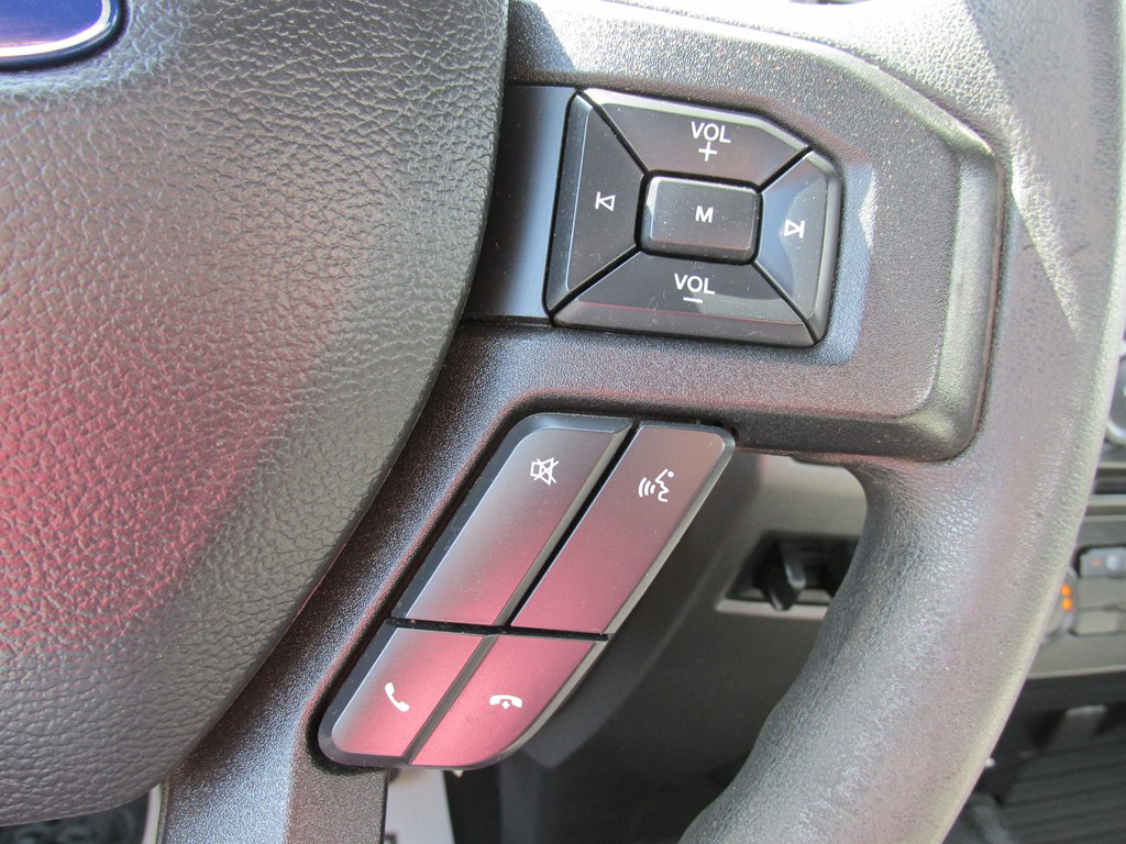 Photo 13 of this FORD F250