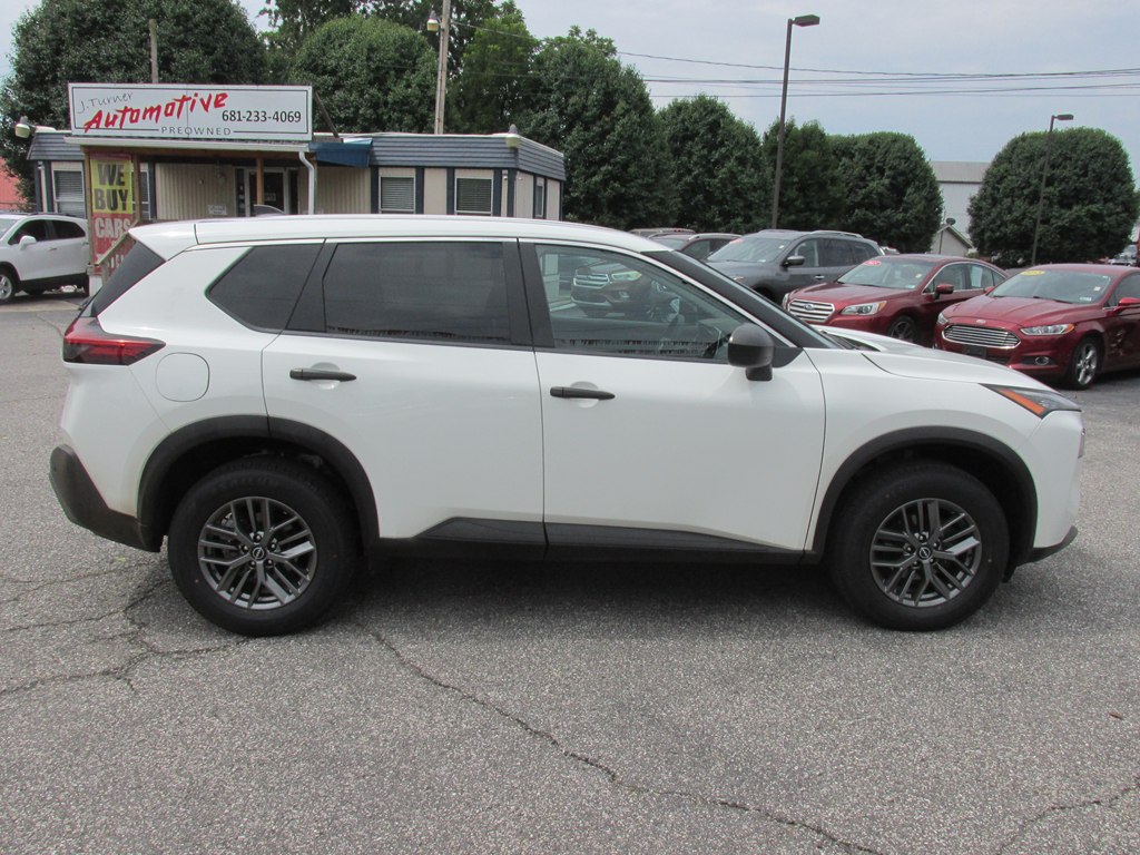Photo 3 of this NISSAN ROGUE