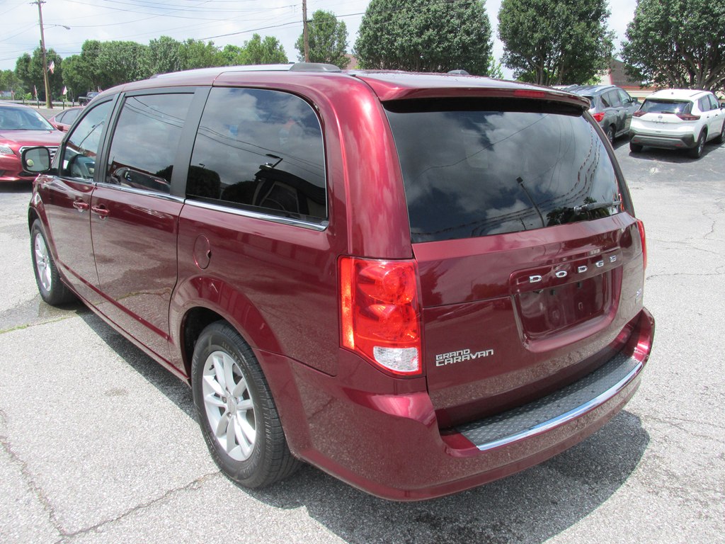 Photo 5 of this DODGE GRAND CARAVAN