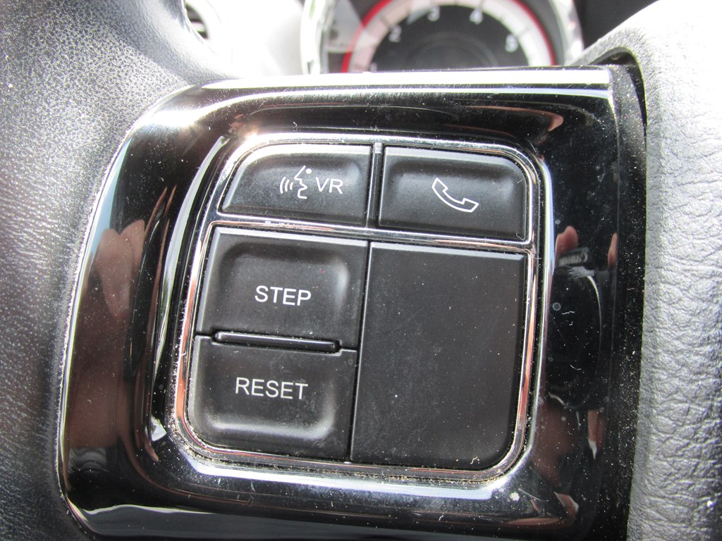 Photo 14 of this DODGE GRAND CARAVAN