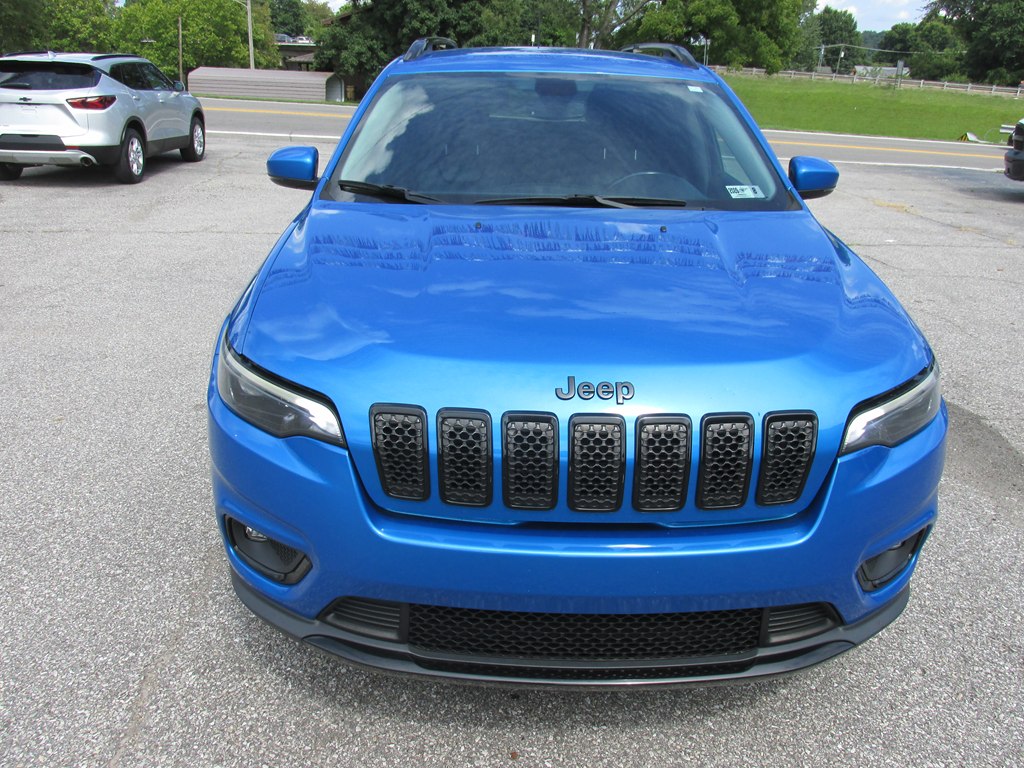 Photo 2 of this JEEP CHEROKEE