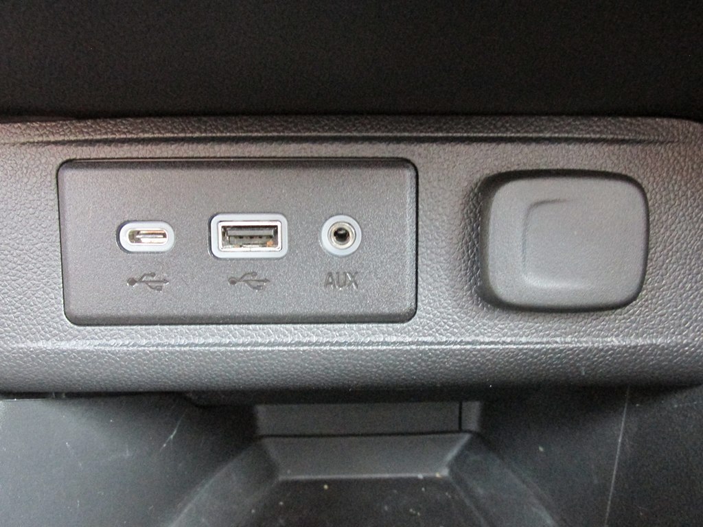 Photo 15 of this BUICK ENCORE GX