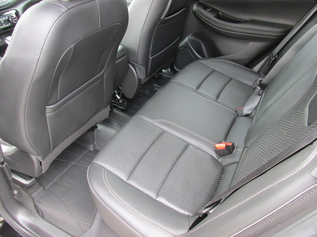 Photo 10 of this BUICK ENCORE GX