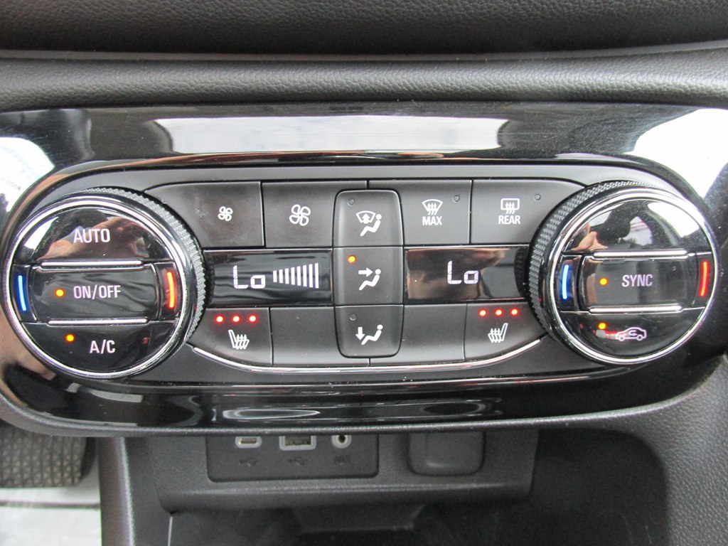 Photo 14 of this BUICK ENCORE GX