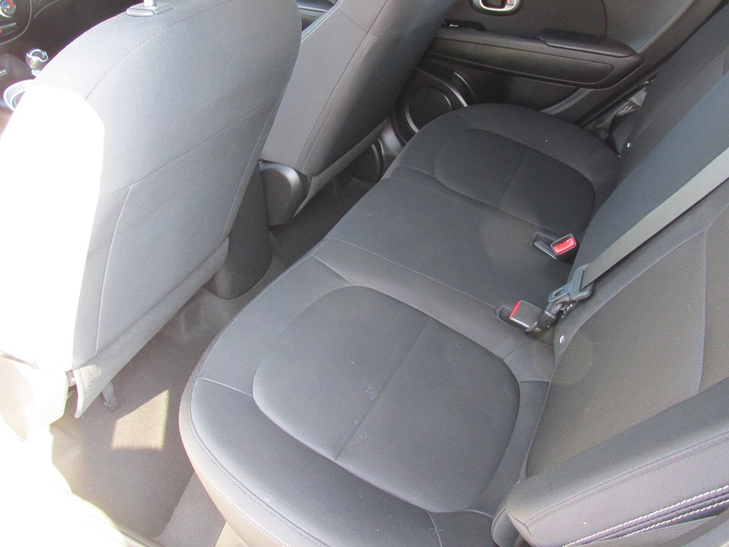 Photo 10 of this KIA SOUL
