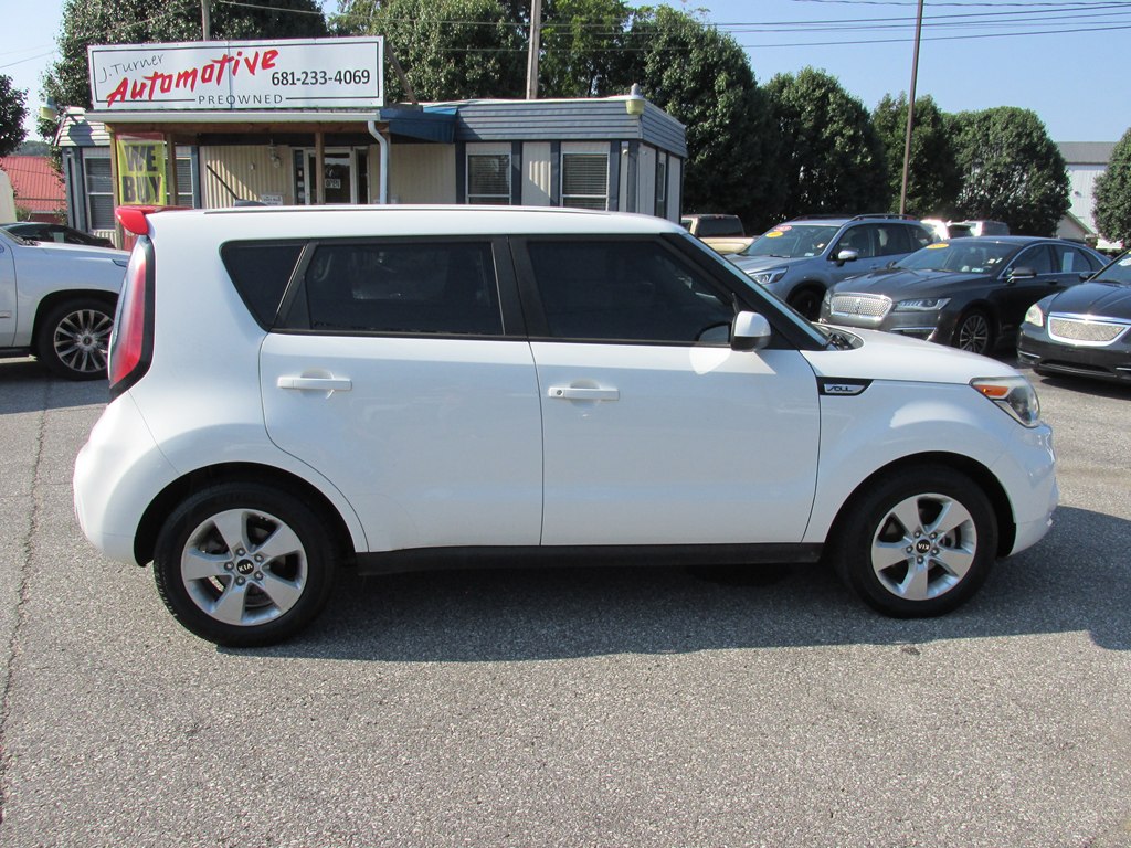 Photo 3 of this KIA SOUL