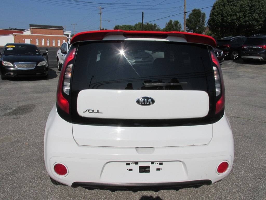 Photo 4 of this KIA SOUL