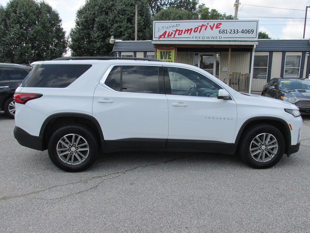 Photo 3 of this CHEVROLET TRAVERSE