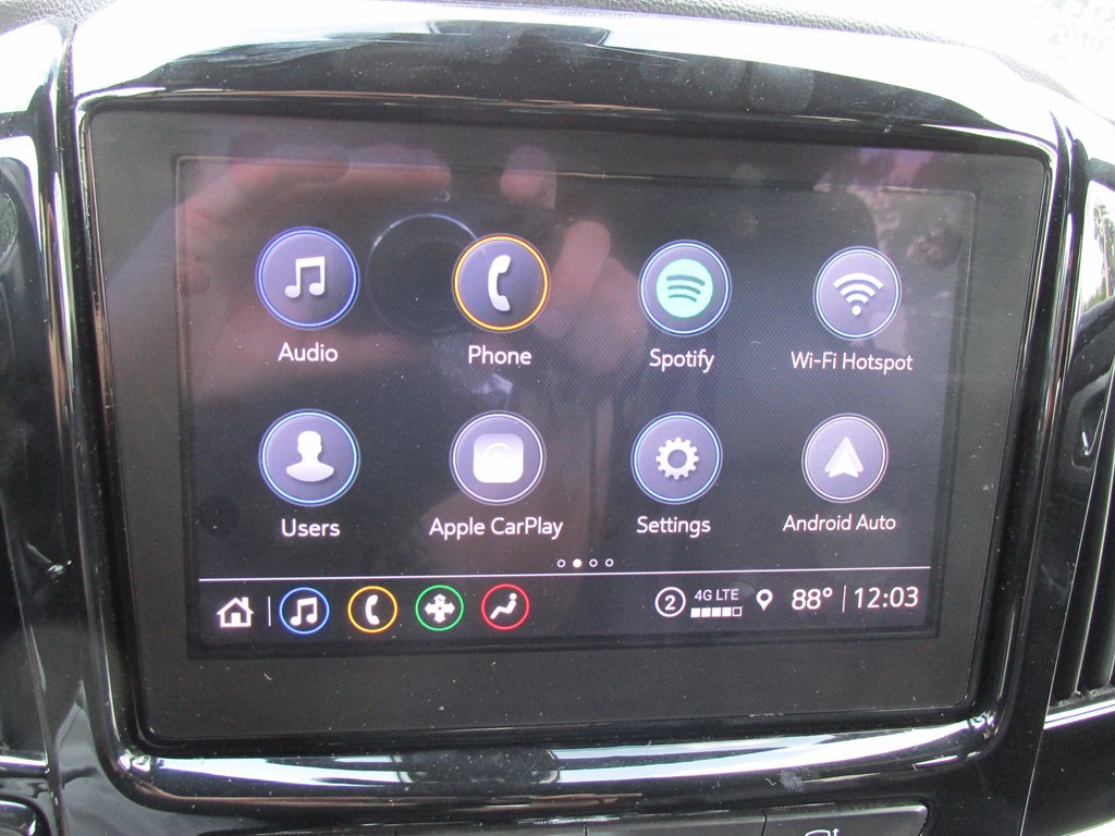 Photo 12 of this CHEVROLET TRAVERSE