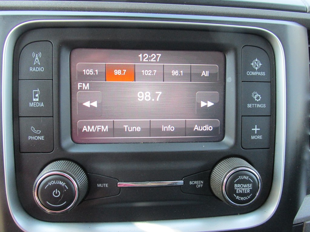 Photo 11 of this RAM 1500 CLASSIC