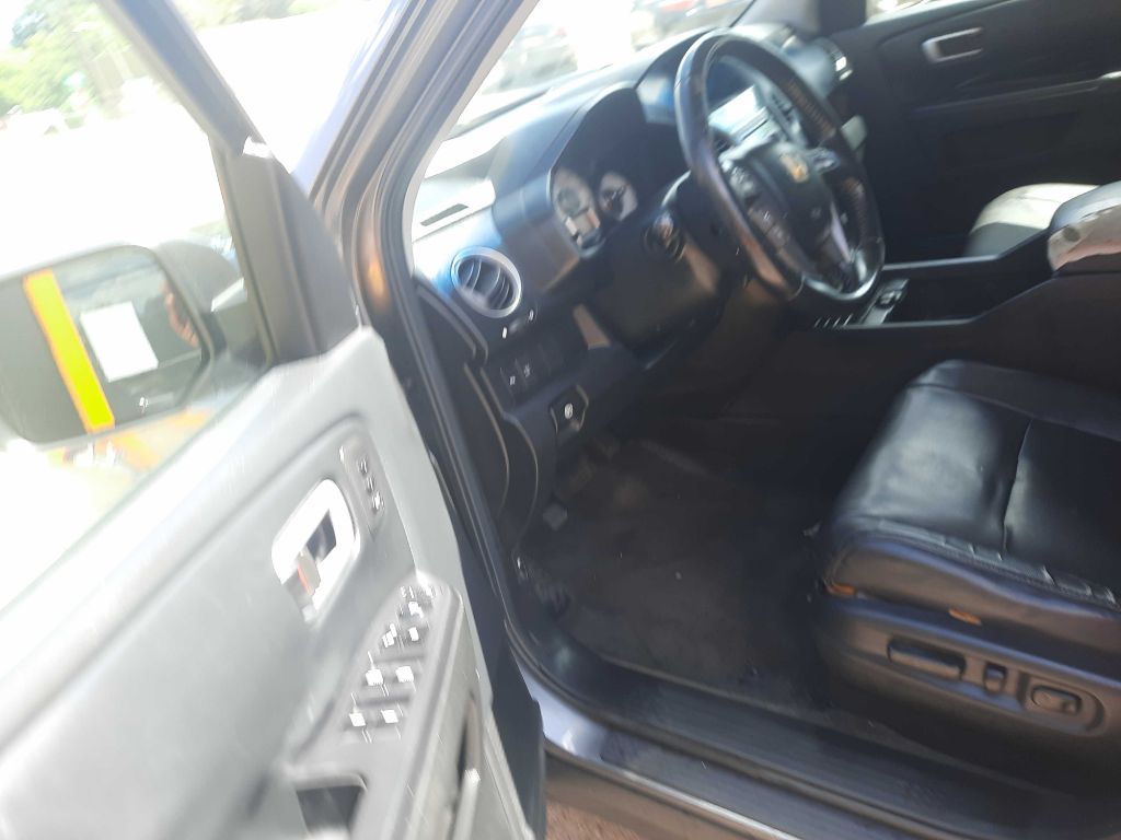 Photo 9 of this HONDA PILOT