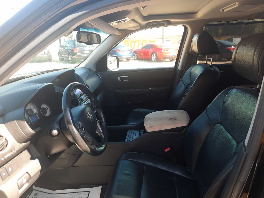 Photo 4 of this HONDA PILOT
