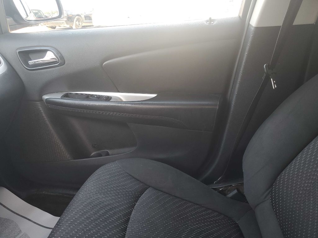 Photo 10 of this DODGE JOURNEY