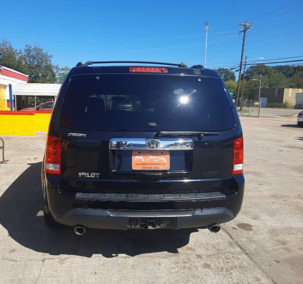 Photo 9 of this HONDA PILOT