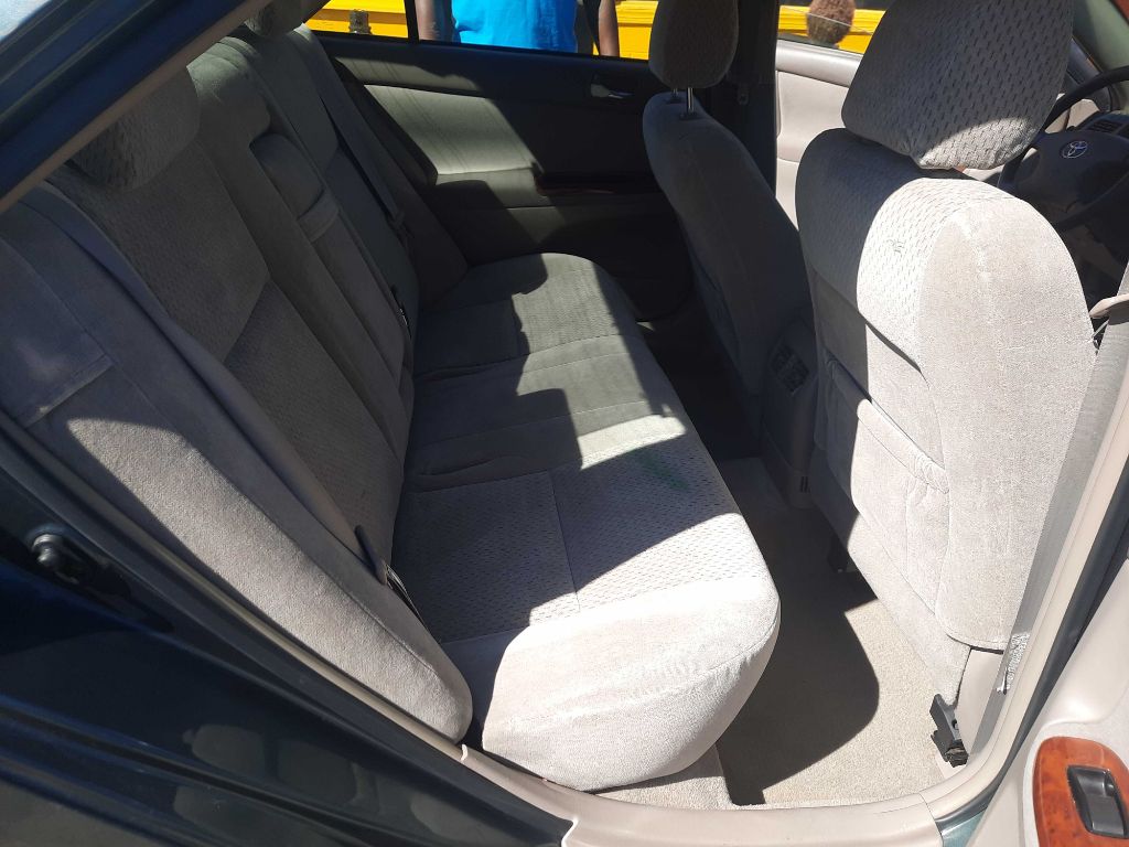 2004 TOYOTA CAMRY