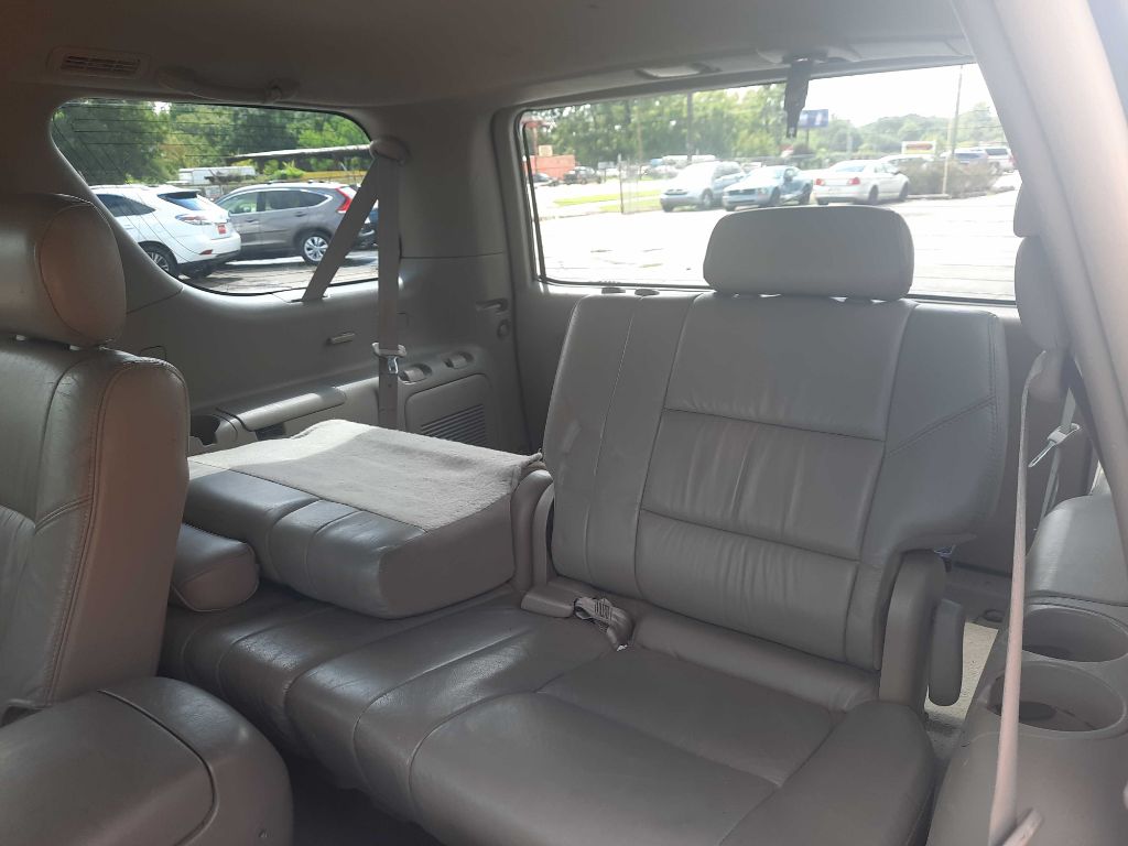 Photo 8 of this TOYOTA SEQUOIA