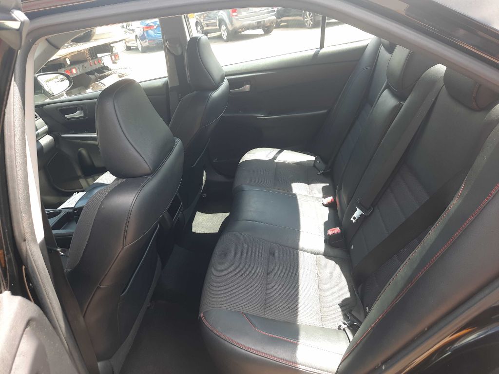 Photo 6 of this TOYOTA CAMRY