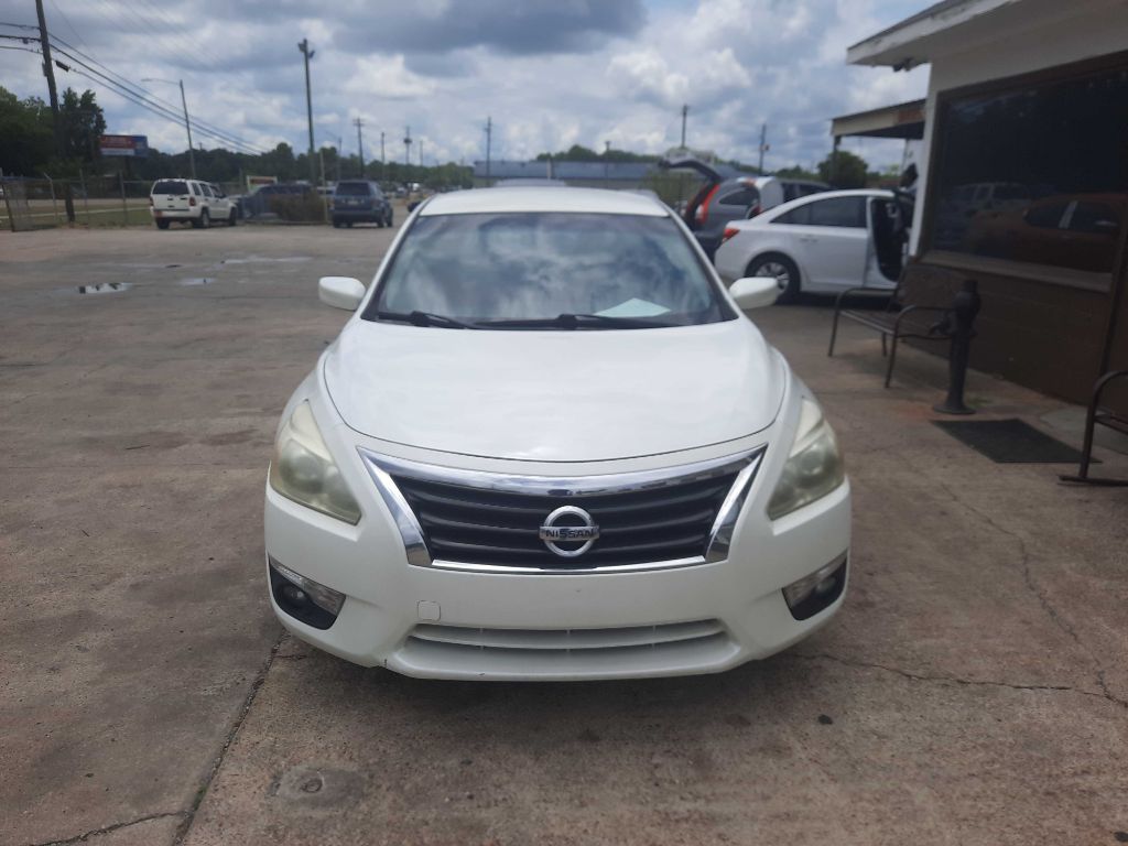 Photo 2 of this NISSAN ALTIMA
