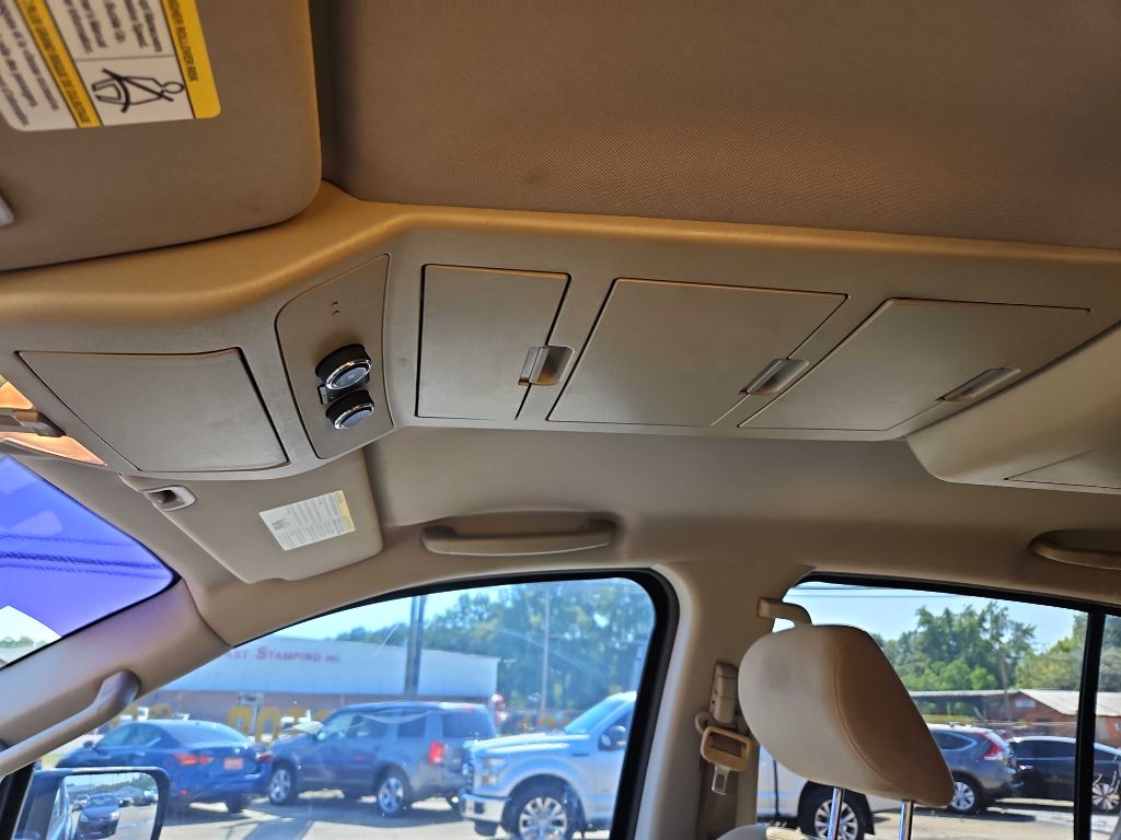 Photo 12 of this NISSAN ARMADA
