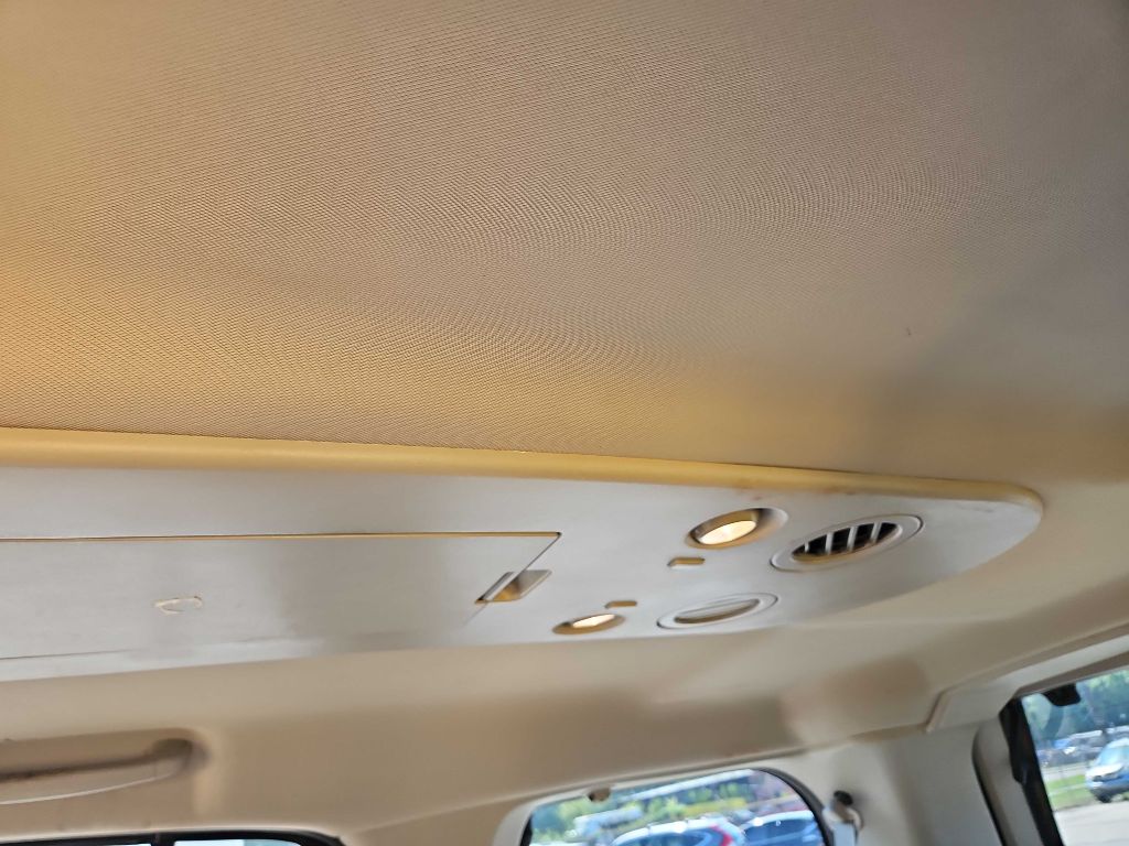 Photo 15 of this NISSAN ARMADA