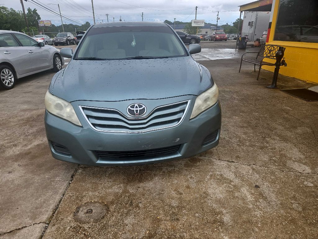 Photo 2 of this TOYOTA CAMRY
