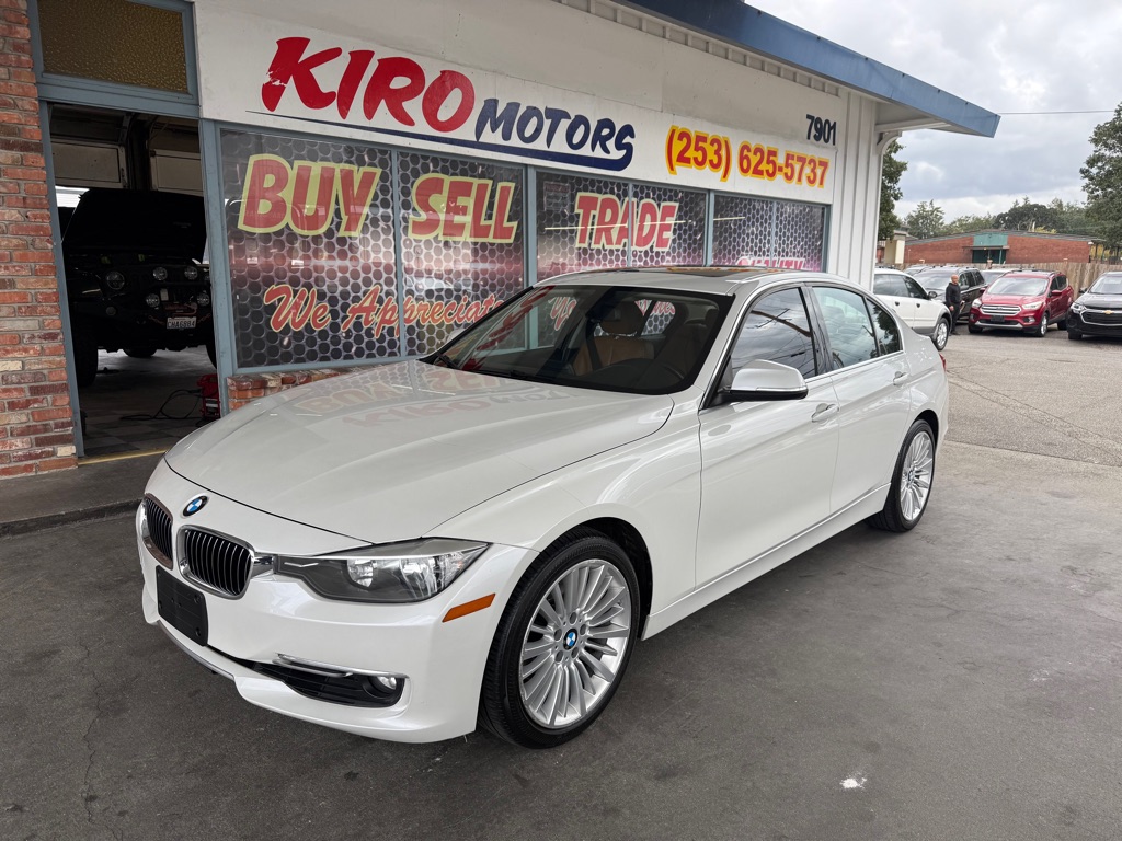 White 2013 BMW 3 Series Sedan Rear-Wheel Drive Automatic