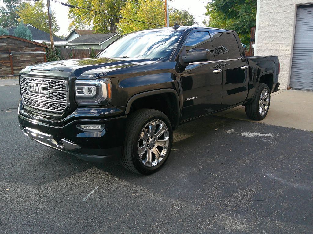 2017 GMC SIERRA