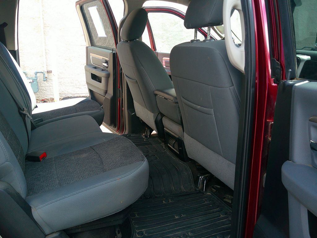 Photo 11 of this RAM 1500