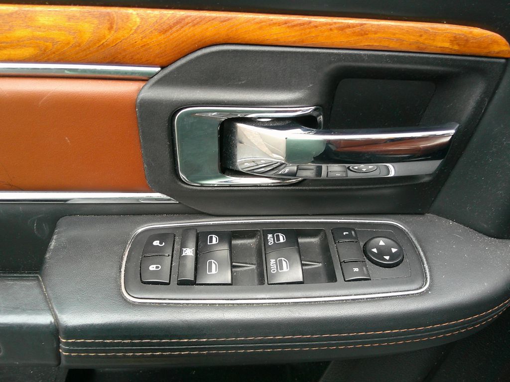 Photo 15 of this RAM 1500